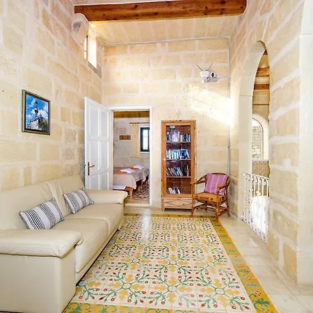 Gawhra Country house *