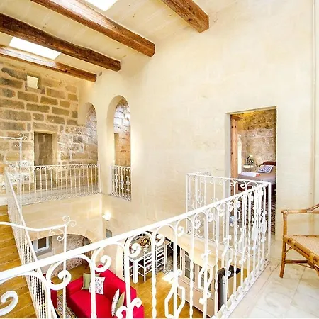 Gawhra Country house